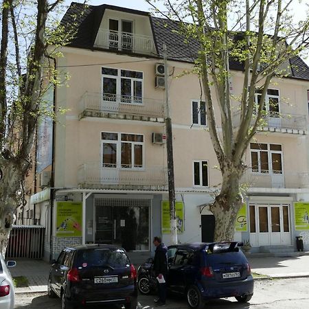 Apartments Na Beregu Sukhumi Esterno foto