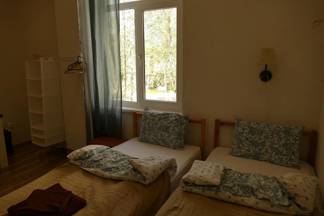 Apartments Na Beregu Sukhumi Esterno foto